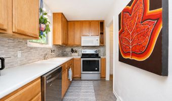 3412 Ontario St, Ames, IA 50014