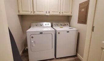 16 Victoria Ln, Bella Vista, AR 72715