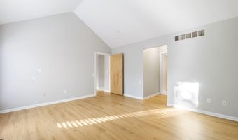 427 Ryan Rd, Ann Arbor, MI 48103