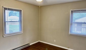 908 Phillip St, Auburn, IN 46706