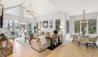 36 Hawthorne Rd, Bluffton, SC 29910