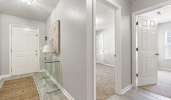 1199 KING ARTHUR Ct, Alabaster, AL 35007