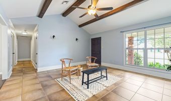 304 Presbytere Pkwy, Lafayette, LA 70503