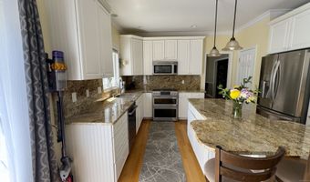 355 Oregon Rd, Cheshire, CT 06410