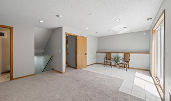 10607 56th St NE, Albertville, MN 55301