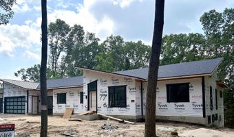 77 Landall Ln SE, Ada, MI 49301