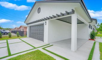 881 NW 10th St, Florida City, FL 33034