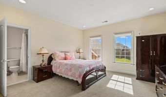 43112 UNISON KNOLL Cir, Ashburn, VA 20148