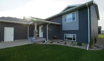 1127 NE 32nd Ave, Aberdeen, SD 57401