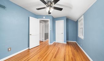 6145 12TH St N, Arlington, VA 22205