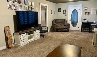 709 N East D St, Alturas, CA 96101