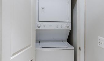1735 CLARENDON Blvd, Arlington, VA 22209