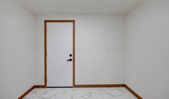 416 E 4th St, Baxter Springs, KS 66713