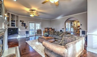 39 Lasky Rd, Beacon Falls, CT 06403