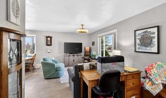 700 Stanley St, Belle Fourche, SD 57717