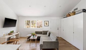 93 Mulford Ln, Amagansett, NY 11930