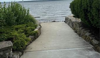 140 Middle St, North Kingstown, RI 02852