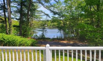 31 Brookside Dr, North Smithfield, RI 02896