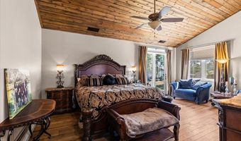 9267 7R Bar Rd, Angels Camp, CA 95222