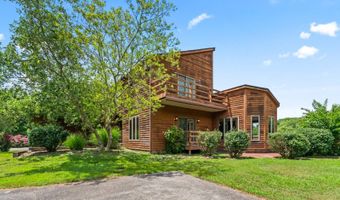 106 DK Ranch Ln, Ashland, KY 41102