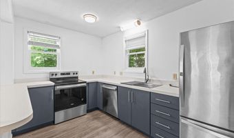 21 Hyde St 4, Burlington, VT 05401