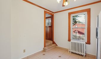 108 Woodland Ave, Bloomfield, CT 06002