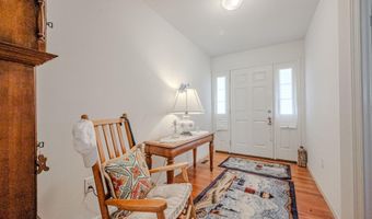92 RIVER CLIFF Cir, Felton, DE 19943
