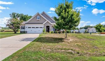 108 Sprucewood Ct, Advance, NC 27006