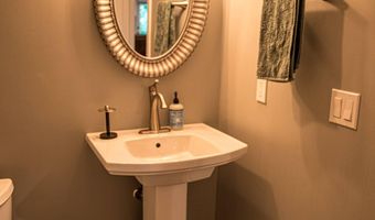2052 Liberty Hts, Ann Arbor, MI 48103
