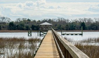 8107 Doar Rd, Awendaw, SC 29429