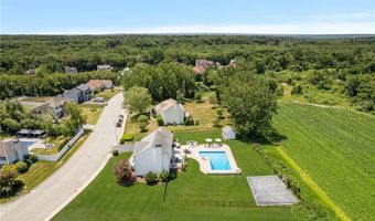 279 Alpine Estates Dr, Cranston, RI 02921