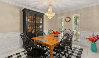 180 SPRINGWOOD Trl, Altamonte Springs, FL 32714