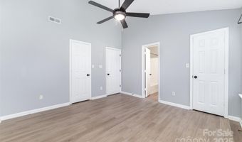 6923 Reese Furr Dr, Charlotte, NC 28216