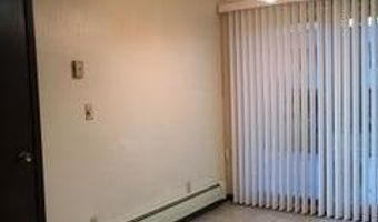 4716 Hutchison St, Ames, IA 50014