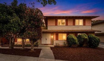 2134 Via Robles, Oceanside, CA 92054