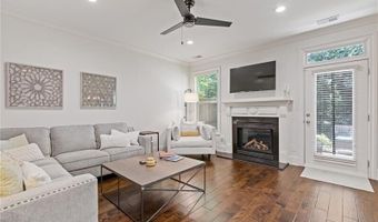 7580 Glisten, Atlanta, GA 30328