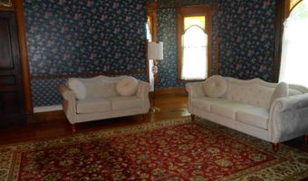 103 W Daniel St, Albany, MO 64402