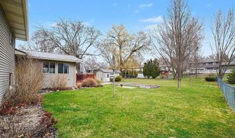 218 Fleming Dr, Alma, MI 48801