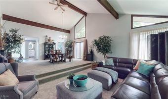 686-20 Fairington Ln, Aurora, OH 44202