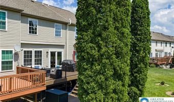 1658 Pinewind Dr, Alburtis, PA 18011
