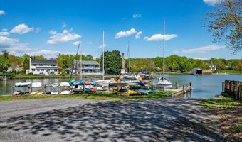 104 GROH Ln, Annapolis, MD 21403