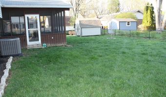 8437 Lockwood Ln, Indianapolis, IN 46217
