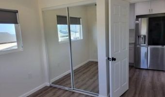1170 Wanaka St A, Honolulu, HI 96818