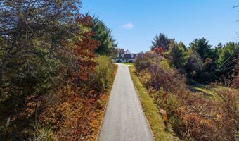 276 N Amherst Rd, Bedford, NH 03110