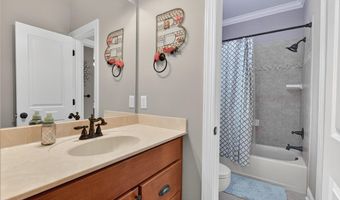3748 Knollcreek Dr, Apex, NC 27539