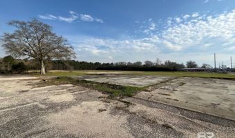 326 N Main St, Atmore, AL 36502