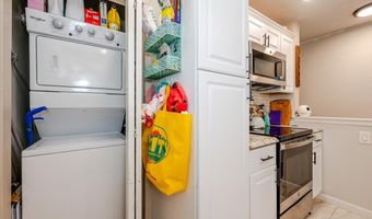 615 Broadway 76, Amityville, NY 11701