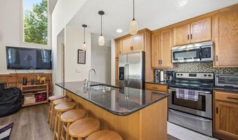 14 Parker Rd 5, Campton, NH 03223