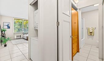 929 Ahana St 303, Honolulu, HI 96814