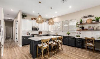 4102 E SPUR Dr, Cave Creek, AZ 85331